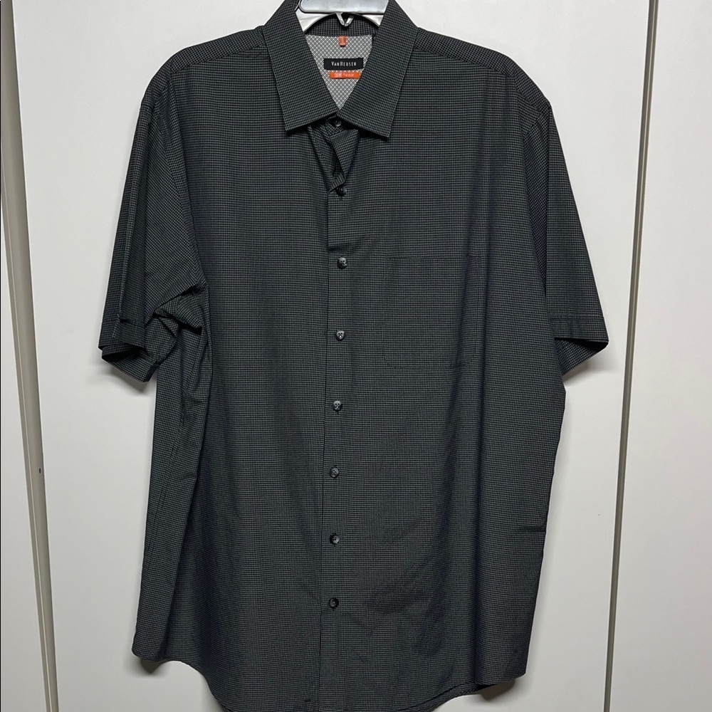 Van Heusen Traveler Shirt